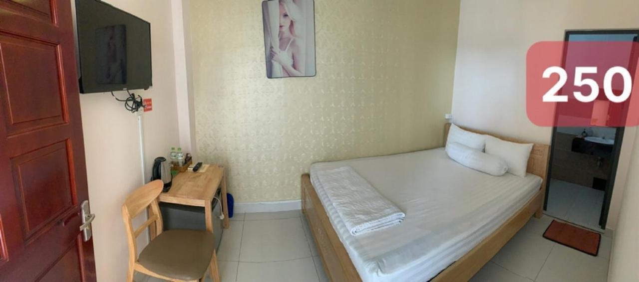 Khách Sạn HOÀNG KIM Bac Lieu Esterno foto